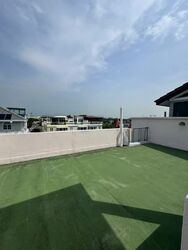 Kew Drive (D16), Terrace #566529201